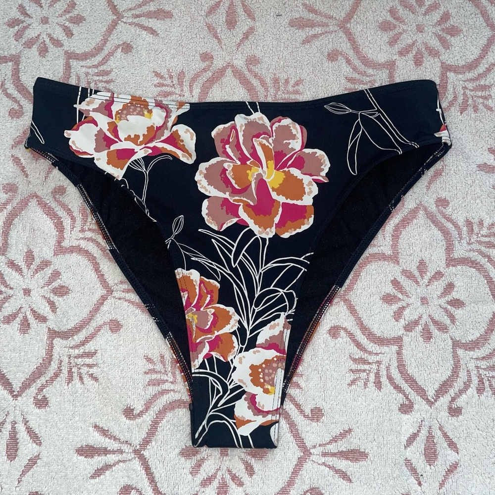 Roxy Black Floral Bikini Bottom